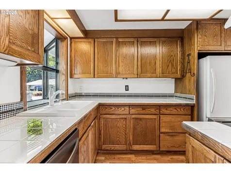16301 SE Franklin Street Portland OR 97236