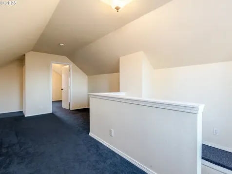 6823 N Michigan Avenue Portland OR 97217