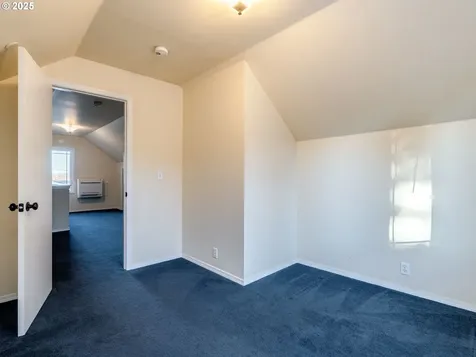 6823 N Michigan Avenue Portland OR 97217