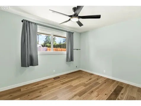 1055 NW Jackson Street Hillsboro OR 97124