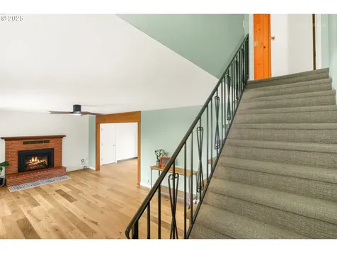 1055 NW Jackson Street Hillsboro OR 97124