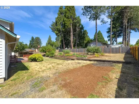 1055 NW Jackson Street Hillsboro OR 97124