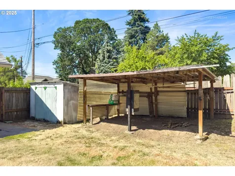 1055 NW Jackson Street Hillsboro OR 97124