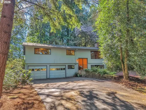 9200 SW Elrose Court Portland OR 97224