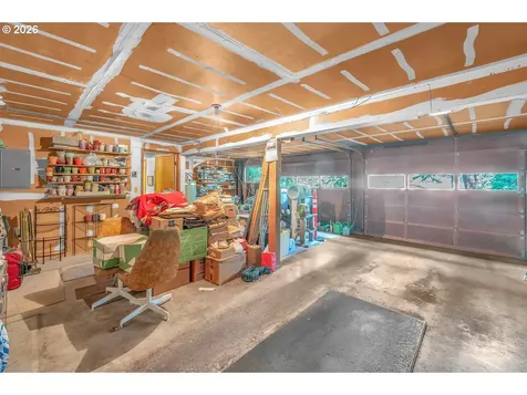 9200 SW Elrose Court Portland OR 97224