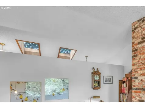 9200 SW Elrose Court Portland OR 97224