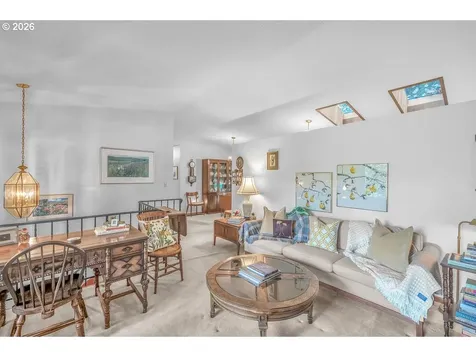 9200 SW Elrose Court Portland OR 97224