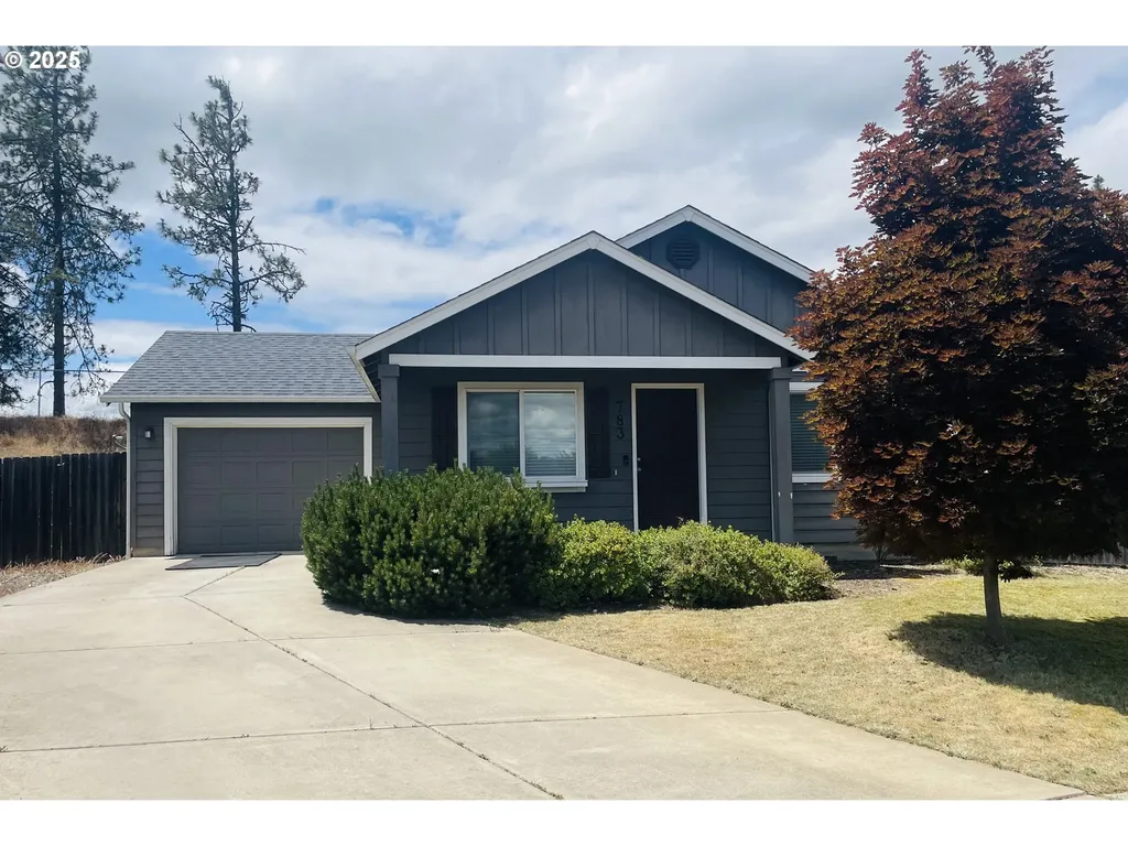 783 Callahan Drive Roseburg OR 97471