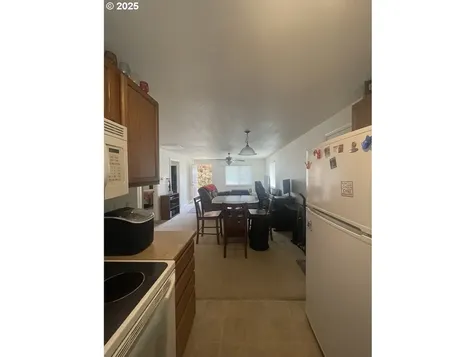 783 Callahan Drive Roseburg OR 97471