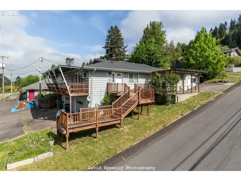 180 NE 6th Street Clatskanie OR 97016