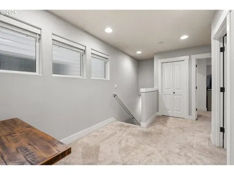 10592 NW 289th Avenue North Plains OR 97133