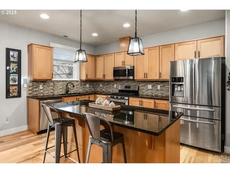 10592 NW 289th Avenue North Plains OR 97133