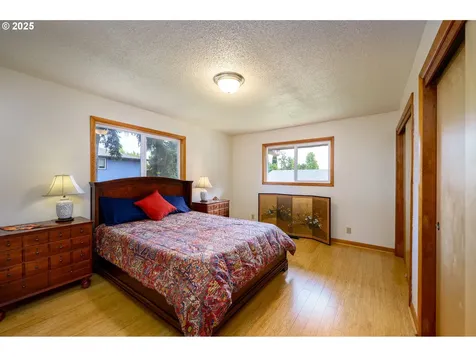 1526 SW Cypress Lane Mcminnville OR 97128