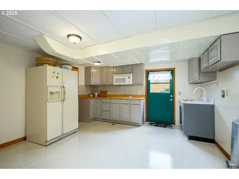 1526 SW Cypress Lane Mcminnville OR 97128