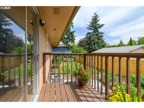 1526 SW Cypress Lane Mcminnville OR 97128