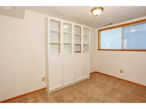 314 N 4th Avenue Ridgefield WA 98642