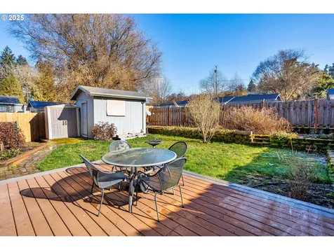 314 N 4th Avenue Ridgefield WA 98642
