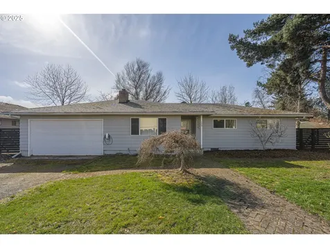 208 SE Jefferson Street Sheridan OR 97378