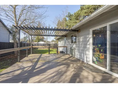 208 SE Jefferson Street Sheridan OR 97378