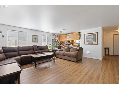 245 SE Wildwood Way Myrtle Creek OR 97457