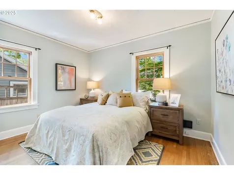3306 SE Tibbetts Street Portland OR 97202