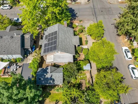 3306 SE Tibbetts Street Portland OR 97202