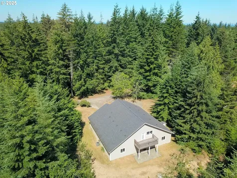 85287 Hemlock Street Florence OR 97439