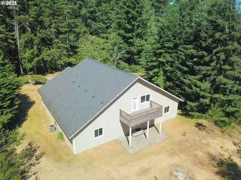 85287 Hemlock Street Florence OR 97439