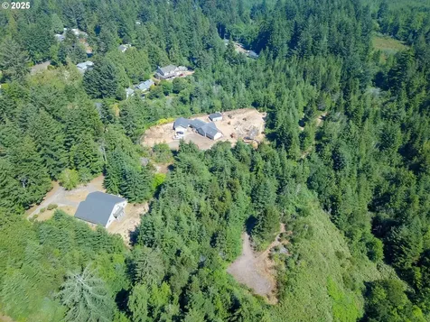 85287 Hemlock Street Florence OR 97439