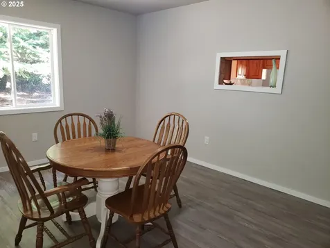 85287 Hemlock Street Florence OR 97439
