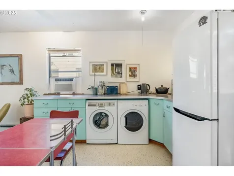 1112 NE 74th Avenue Portland OR 97213