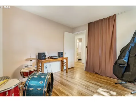 1112 NE 74th Avenue Portland OR 97213