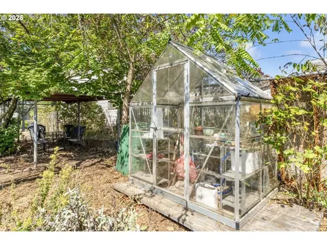 1112 NE 74th Avenue Portland OR 97213