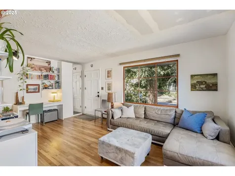 1112 NE 74th Avenue Portland OR 97213