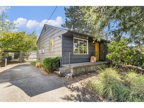 1112 NE 74th Avenue Portland OR 97213