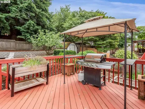 8320 SW Chelan Street Tualatin OR 97062