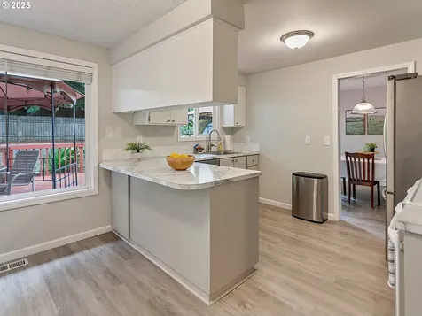 8320 SW Chelan Street Tualatin OR 97062