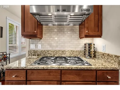 18303 NE 26th Street Vancouver WA 98684