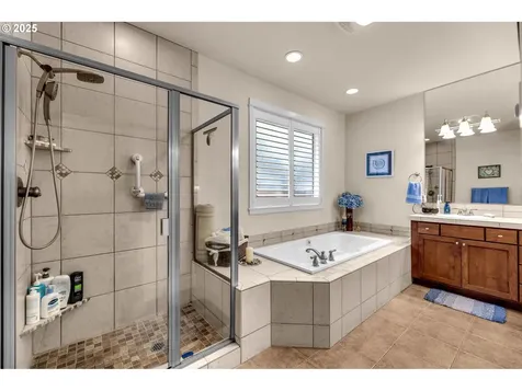 18303 NE 26th Street Vancouver WA 98684