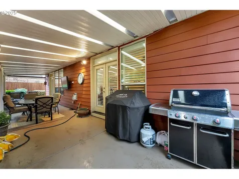 18303 NE 26th Street Vancouver WA 98684
