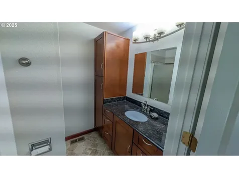1502 Spring Garden Way Forest Grove OR 97116