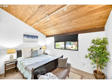 9316 SW 8th Drive Portland OR 97219