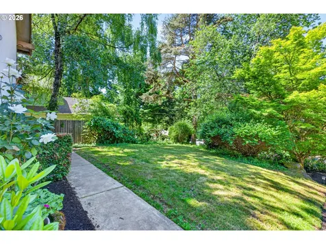 9316 SW 8th Drive Portland OR 97219