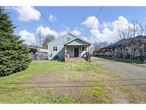76317 Klohn Road Oakridge OR 97463