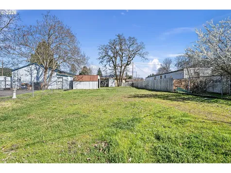 76317 Klohn Road Oakridge OR 97463
