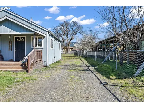 76317 Klohn Road Oakridge OR 97463
