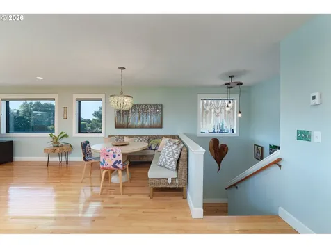 1305 Strawberry Drive Bandon OR 97411