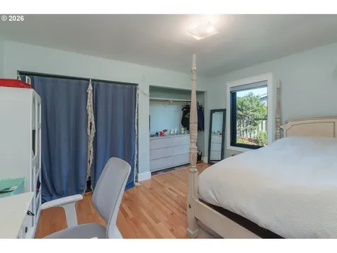 1305 Strawberry Drive Bandon OR 97411