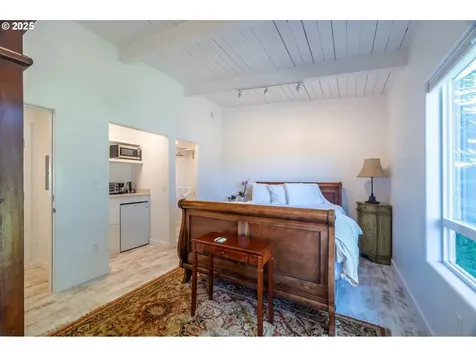 1434 Hillside Court Coos Bay OR 97420