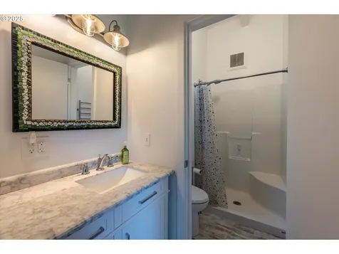 1434 Hillside Court Coos Bay OR 97420